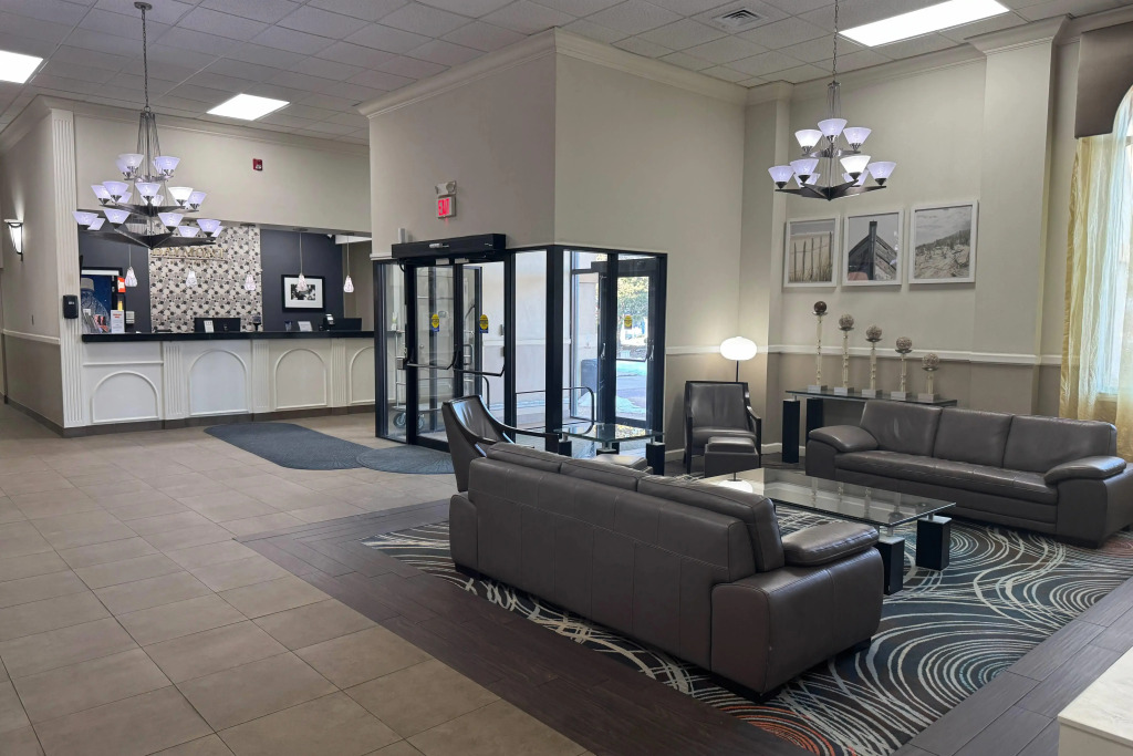 Days Inn & Suites by Wyndham Festus