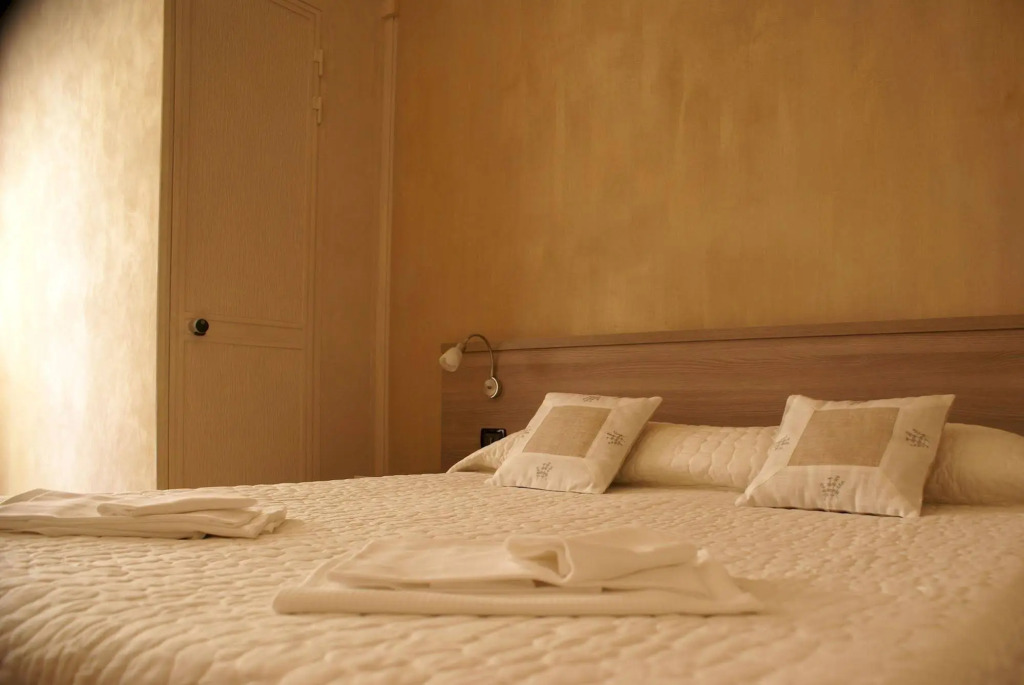 Hotel Lux