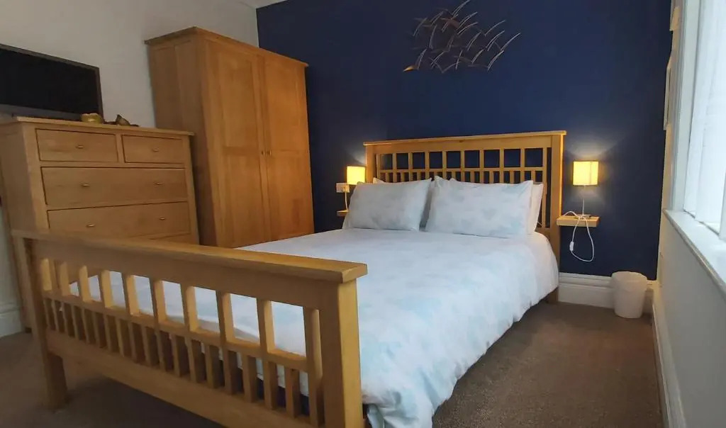 Three Beaches Holiday Apartments - close to Goodrington beach in Paignton
