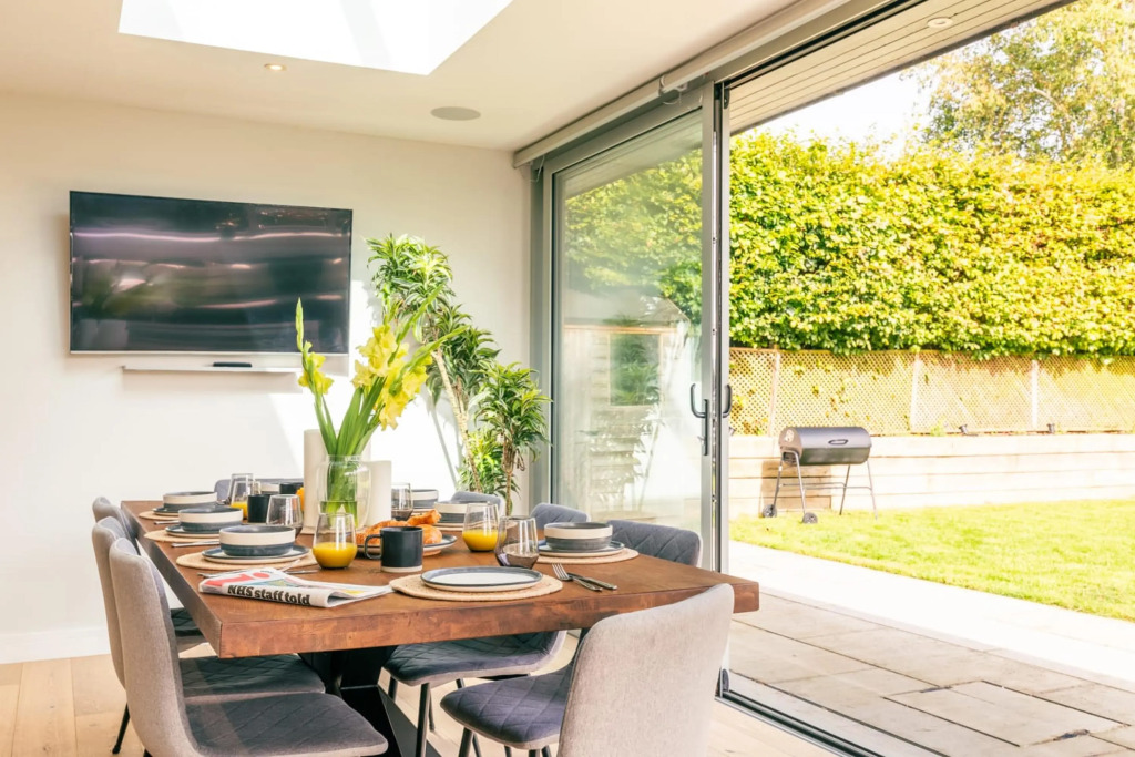 Luxury Home with Garden  Gym   Roof Terrace