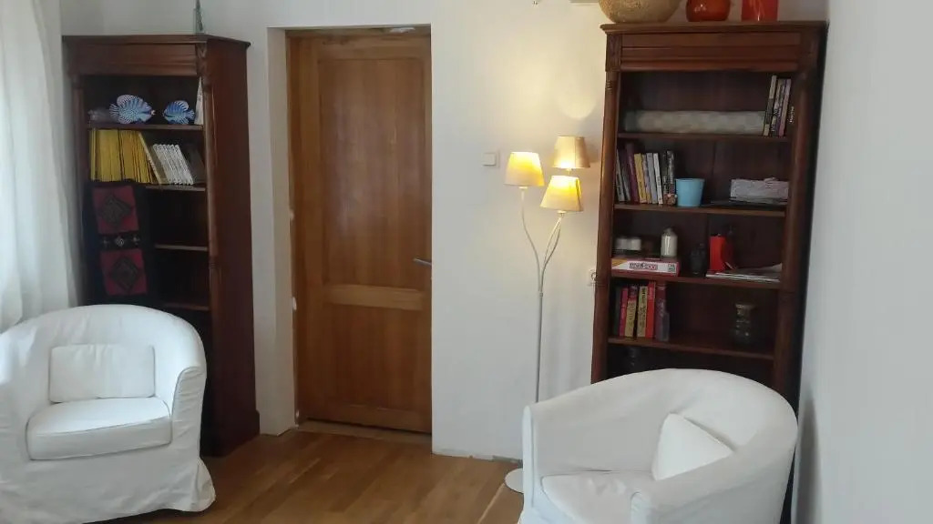 Kapteiņu iela 21