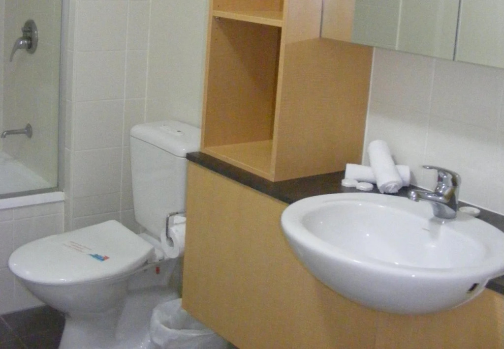 FV4006 Apartments