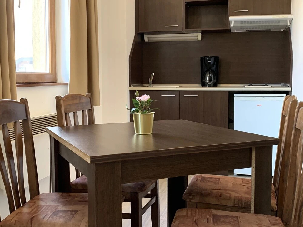 Cozy Apartment in Bansko, all you Need for Skicycling Holiday
