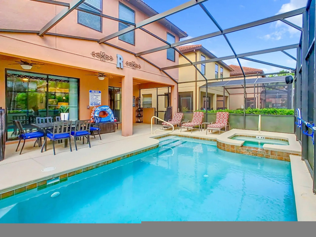 Paradise Away From The Parks at Solterra