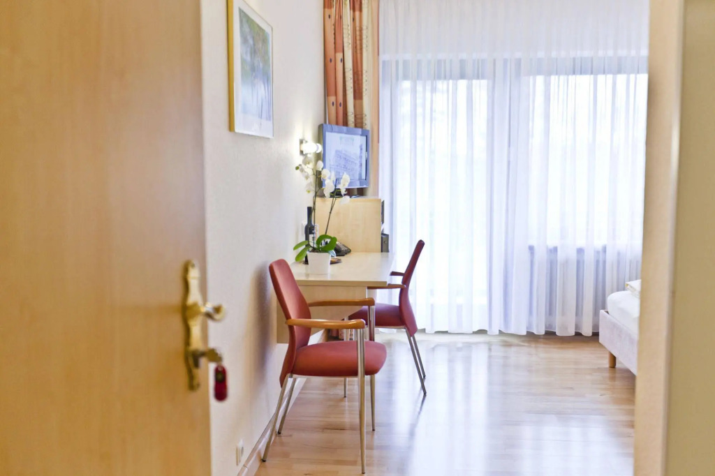 Allee Hotel Leidinger