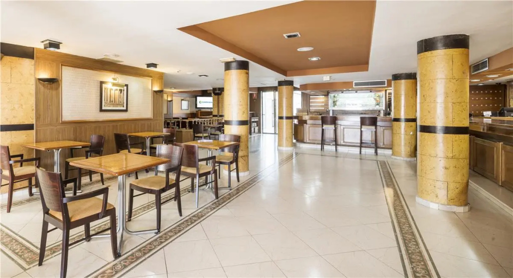 Hotel Ilunion Las Lomas