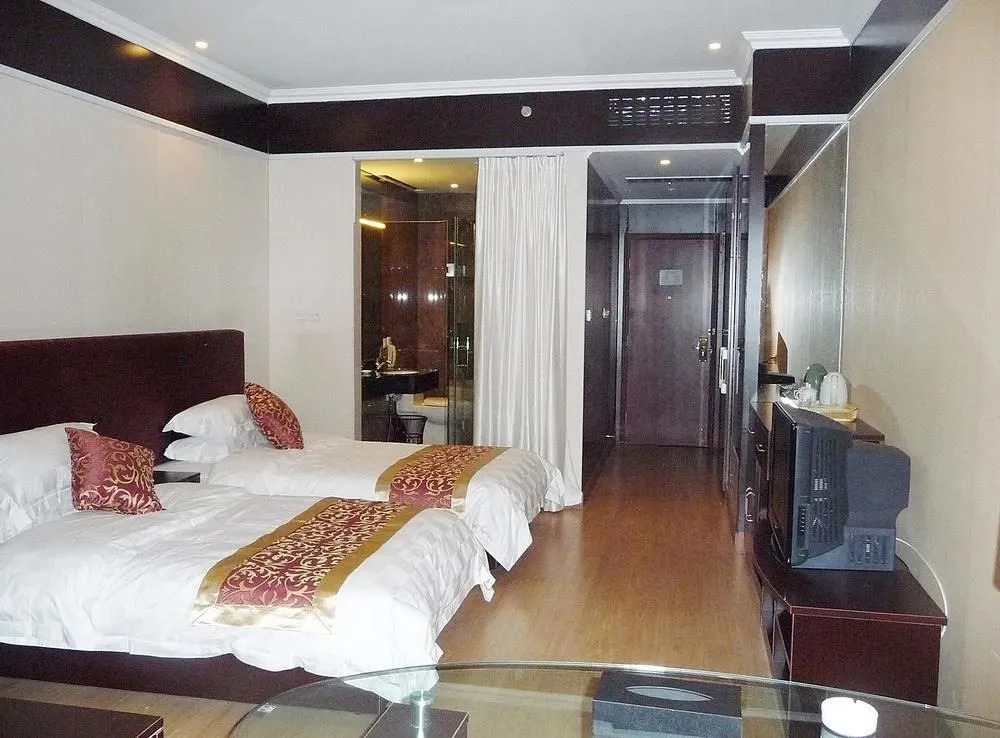 Guodong Chengdu Grand Hotel