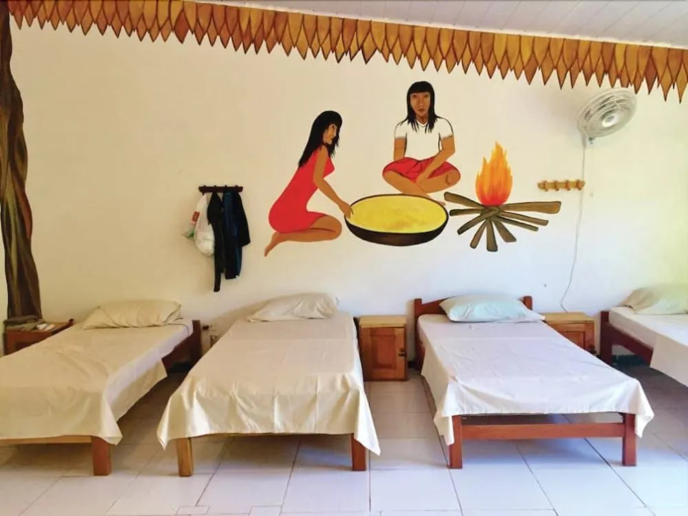 Anaira Hostel