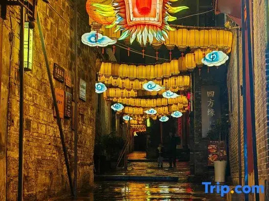 Zhenyuan Mo Shangyin Homestay (Zhenyuan Ancient Town Zhusheng Bridge)