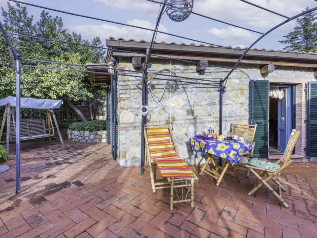 House Amarilli Pastina