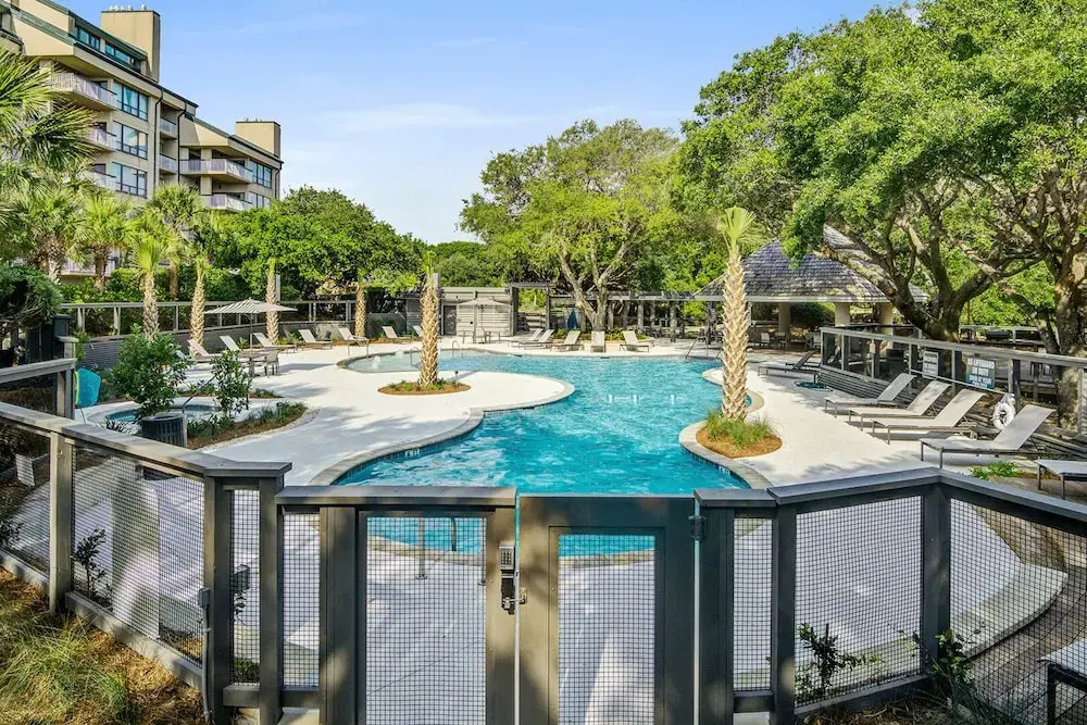 1102 Ocean Club Avantstay Oceanfront Shared Pool, Spa Ocean Views
