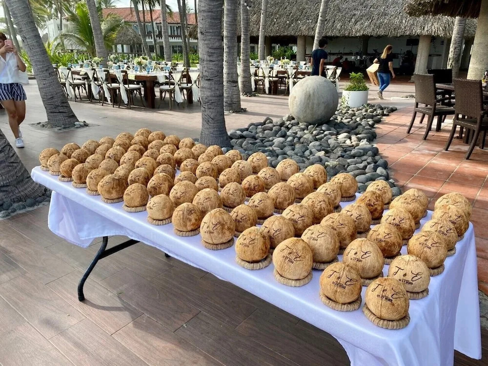 HOTEL TESORO BEACH