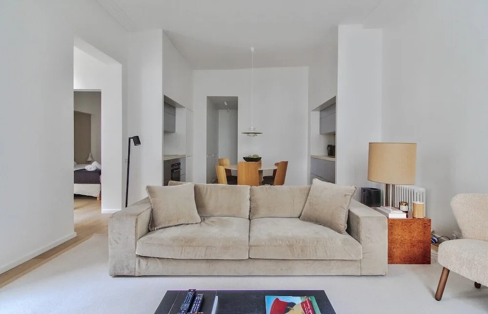 Extraordinary Apt 6 Pers Louvre