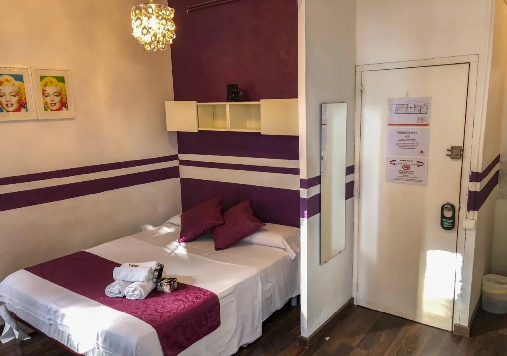 La Isla Hostal