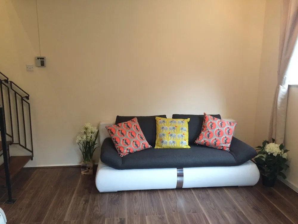 Thomson Lodge 1-Bedroom Flat
