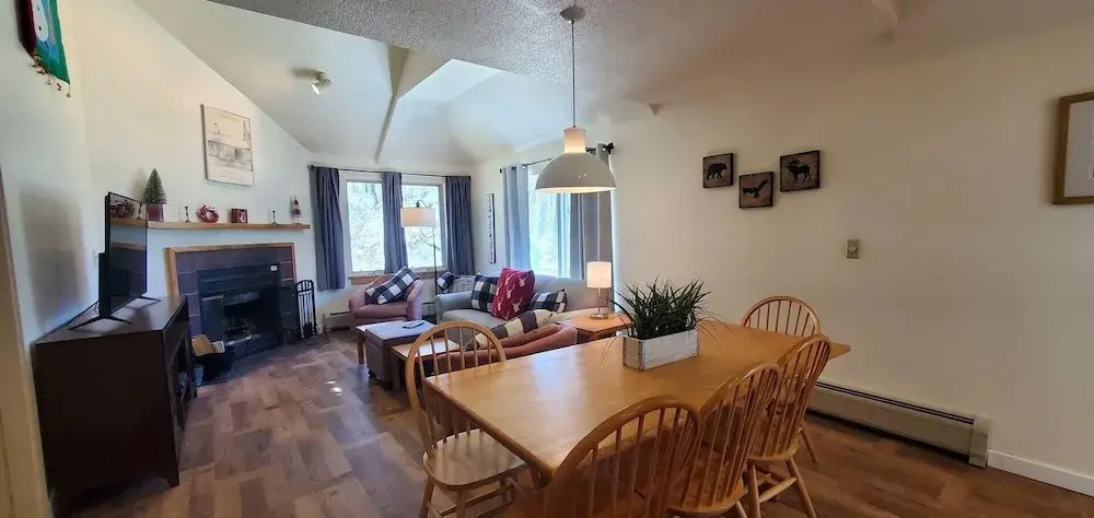 Woods Village 43