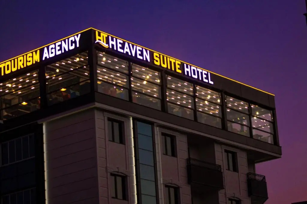 Heaven Suite Hotel