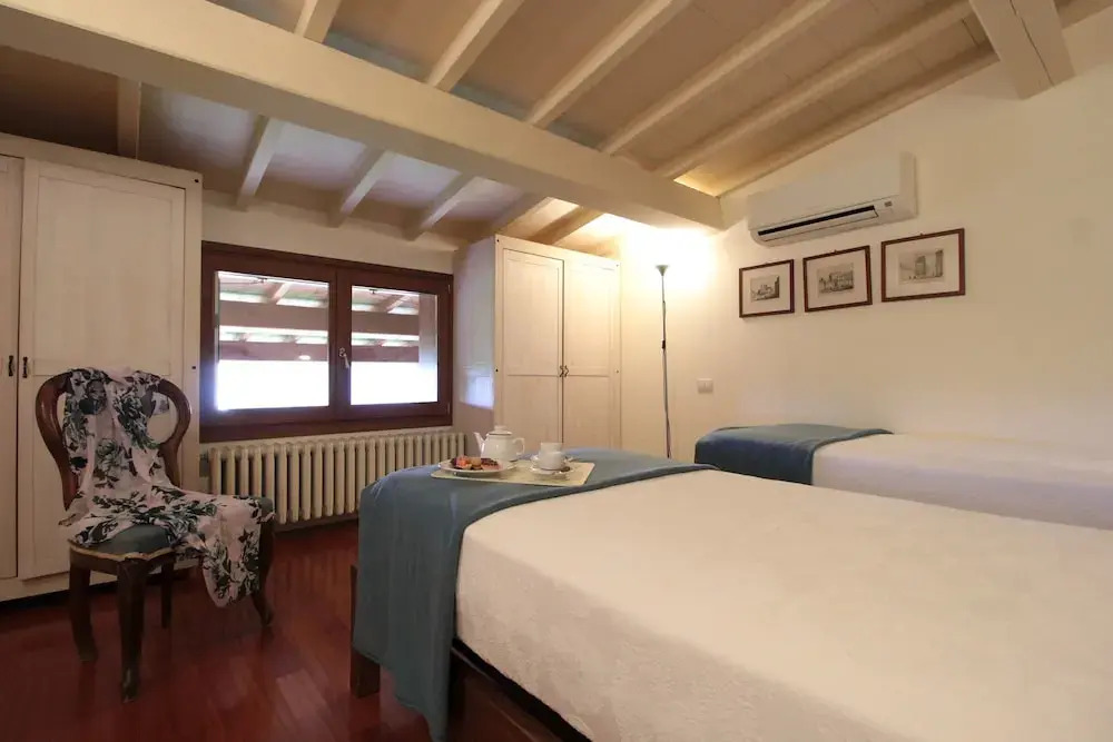 Calicantus Verona Pool Wifi