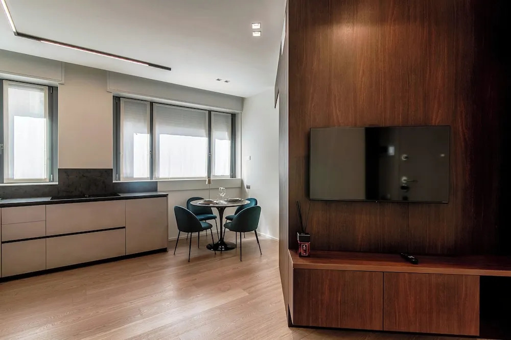 Rubini Suites - by MyHomeInComo