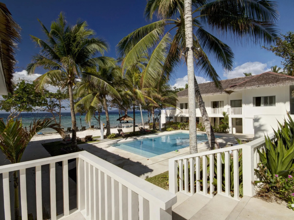 Momo Beach House