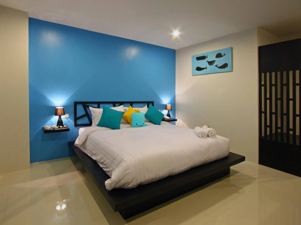 Sleep Whale Hotel