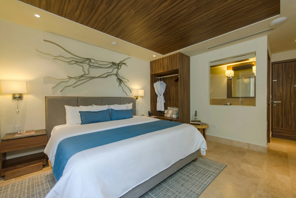 Naay Tulum Curamoria Collection