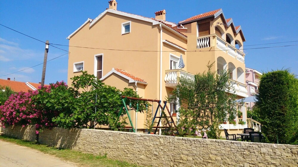 Apartment Put Artica - 2