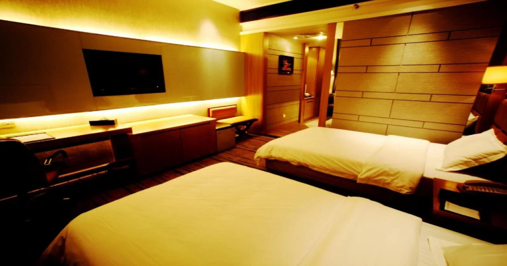 Manhattan Hotel