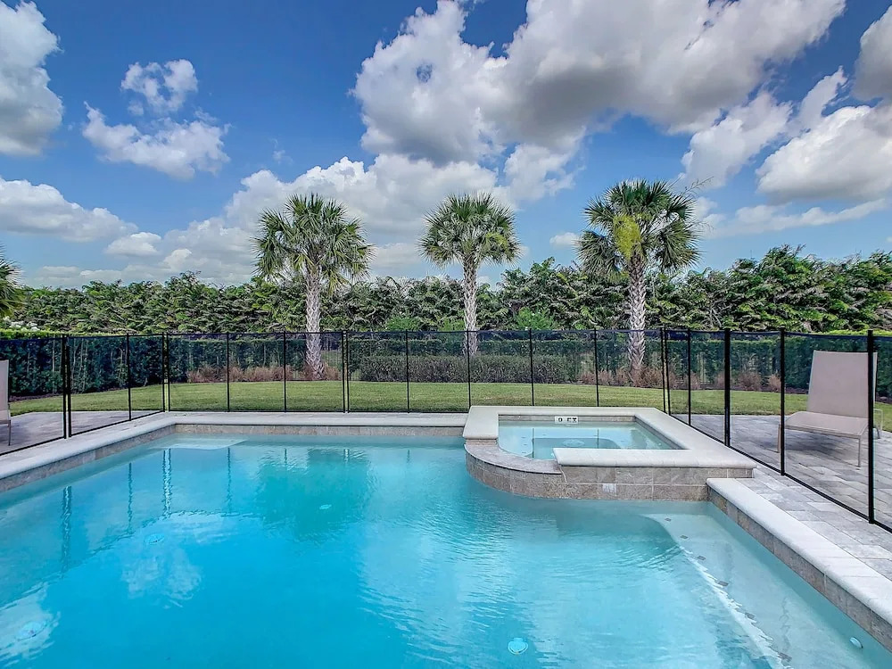 Encanto 5br Upscale Home In Encore Near Disney 5 Bedroom Home by Redawning