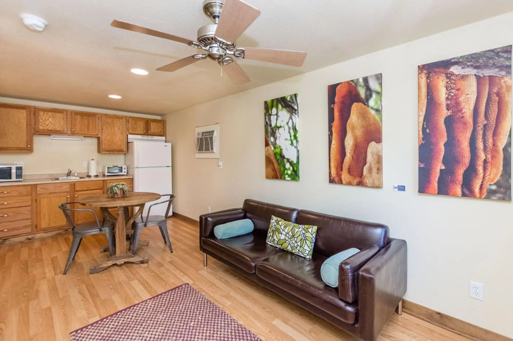 Milam Street Manor