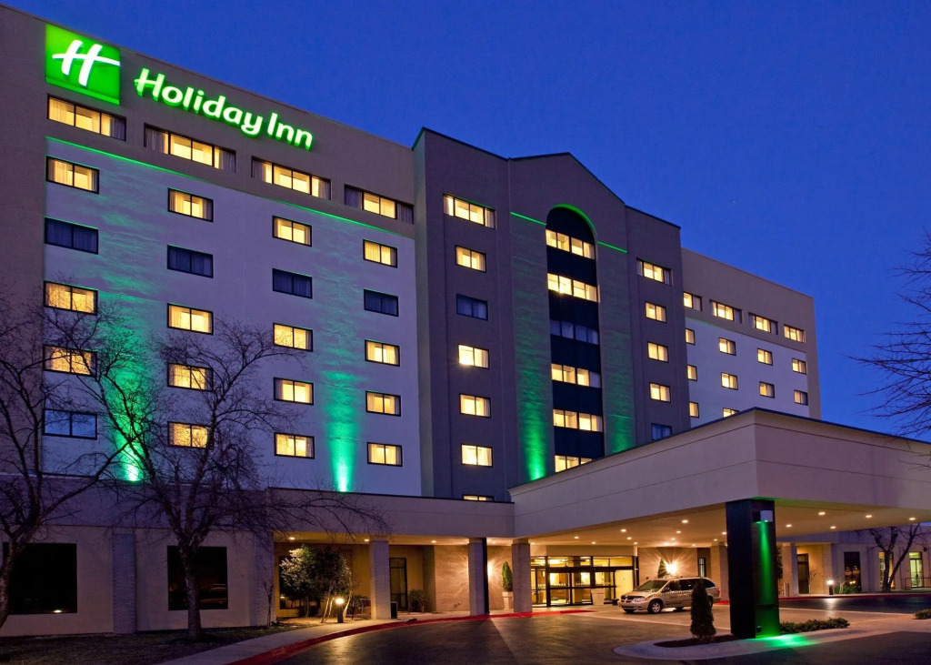 Holiday Inn Springdale-Fayetteville Area by IHG