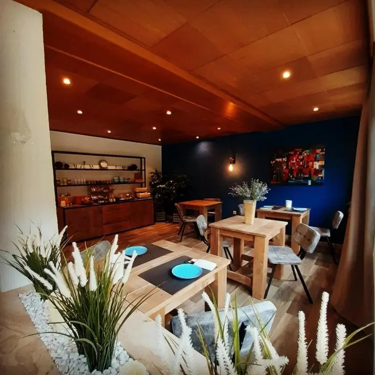 Wohnung 2 Pers 1 Schlafzimmer und Wohnzimmer mit Balkon und Blick auf die Mosel