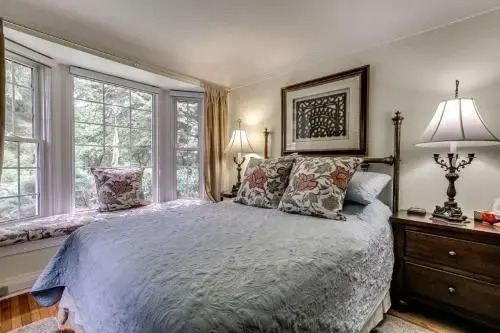 Dover House B&B