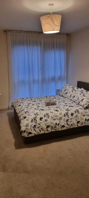 Stunning 2-bed Apartment Near Colindale Station