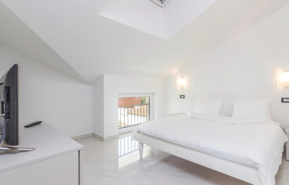 Nice Home in Funtana With Wifi and 3 Bedrooms