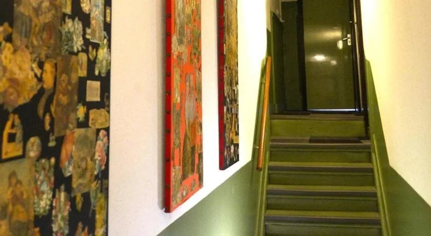 Hotel Adolesce