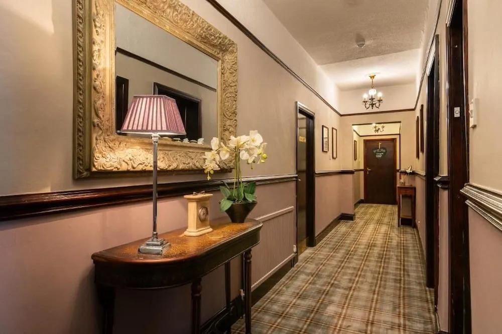The Swan Hotel
