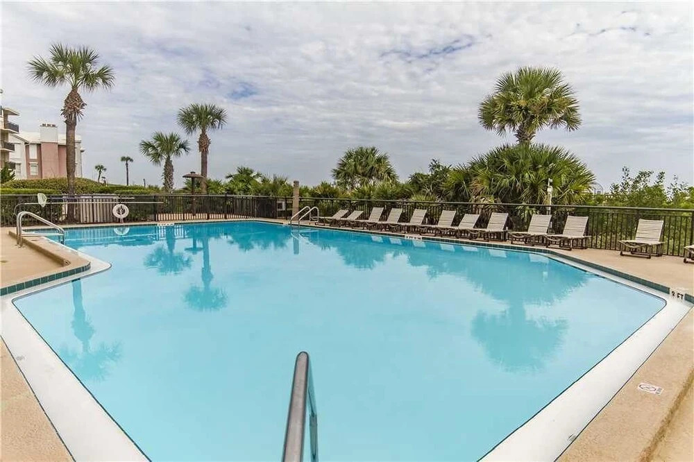 Barefoot Trace 415 - Two Bedroom Condo