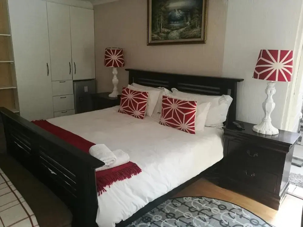 Corgi Guest House