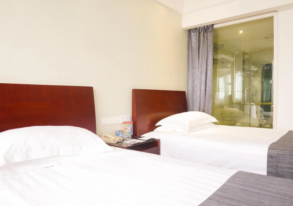 Rhea Boutique Hotel-Railway Station