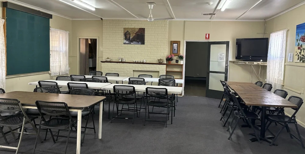 Broken Hill Tourist Lodge