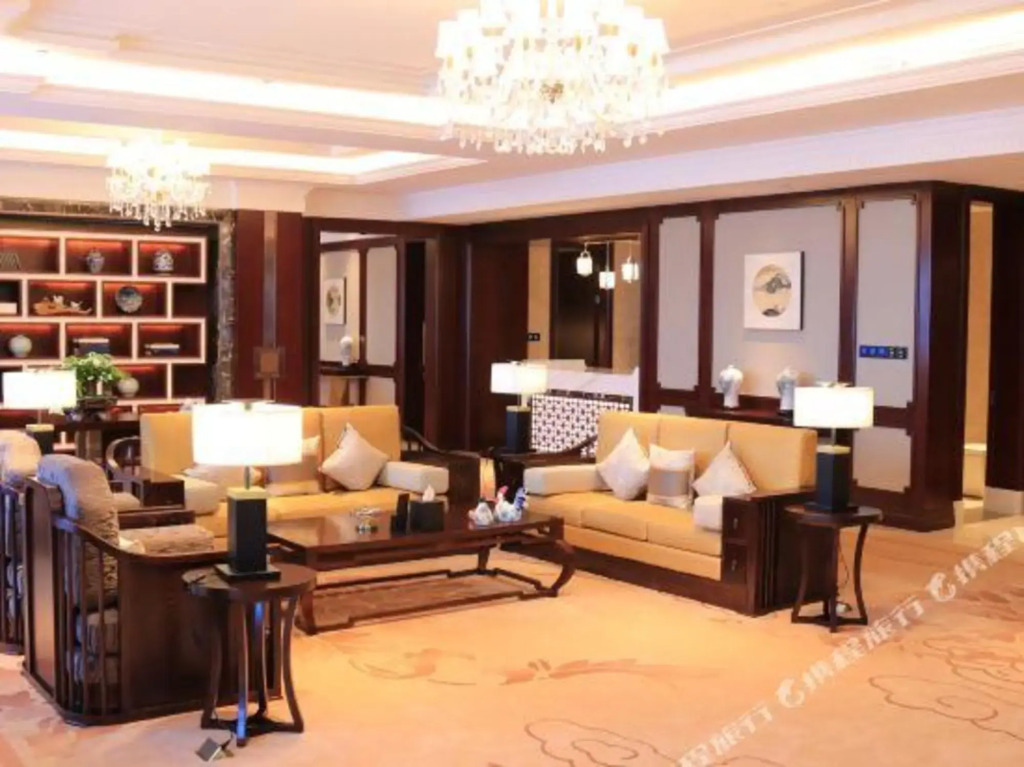 Tongguanyao Macrolink Legend Hotel