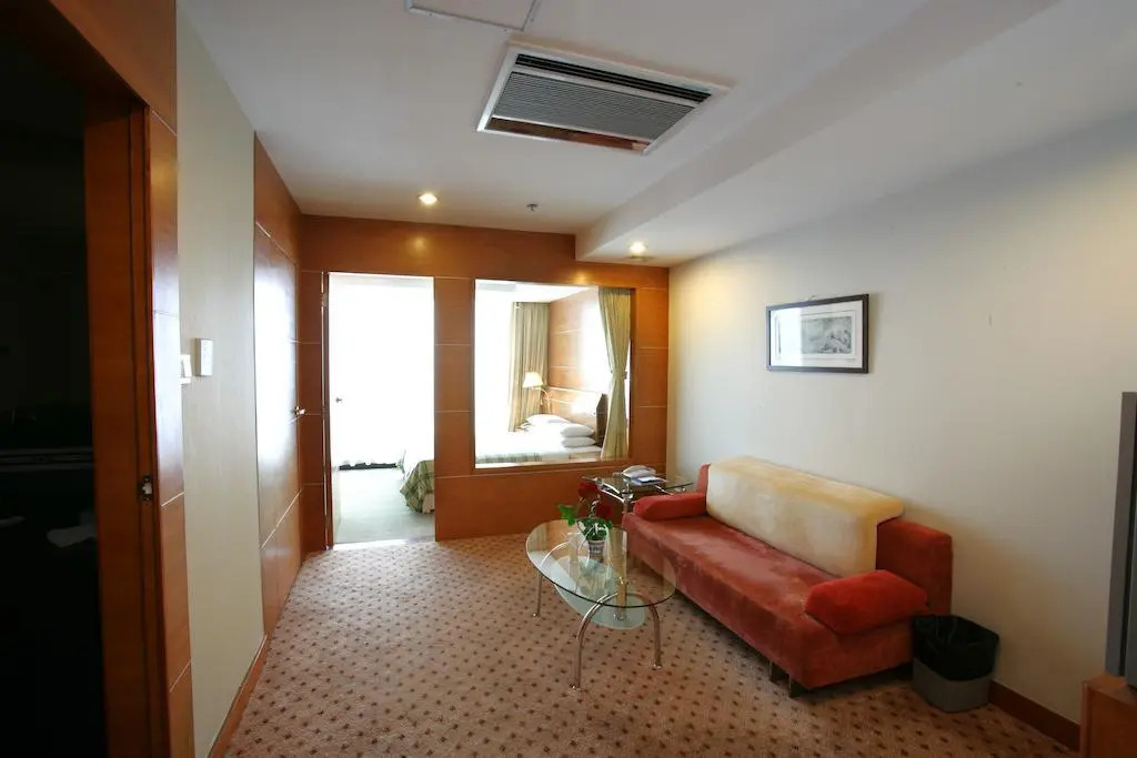 Guangzhou Hong Fan Hotel (Yihe)