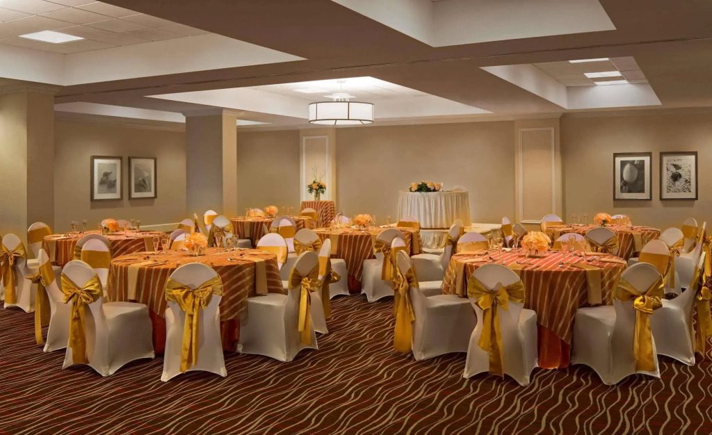 Four Points by Sheraton Suites Tampa Airport Westshore