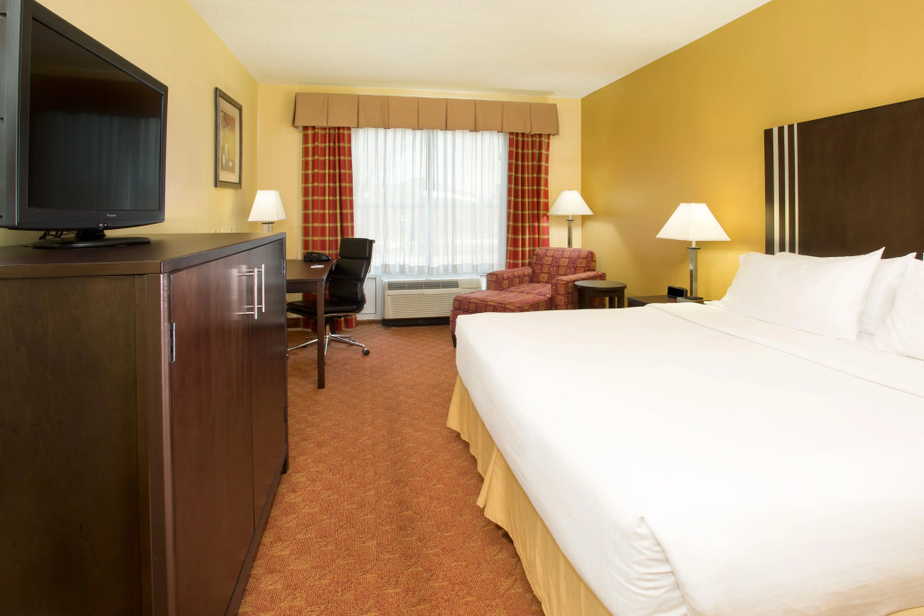 Holiday Inn Express & Suites Richmond by IHG