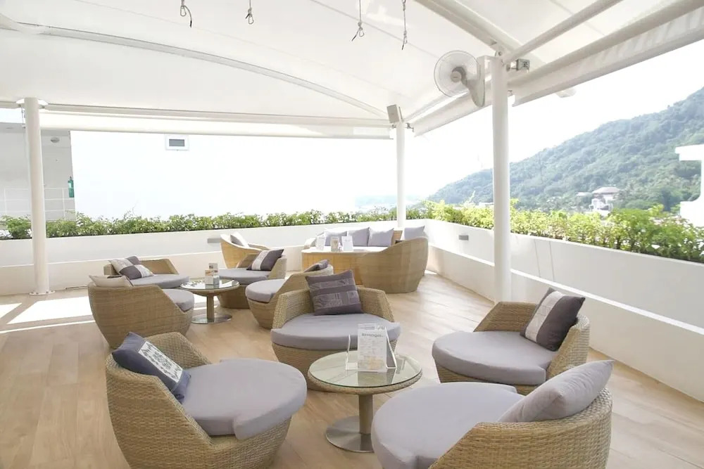 Apartment with 2 Bedrooms in Phuket, with Wonderful Sea View, Shared Pool, Furnished Balcony - 2 Km From the Beach