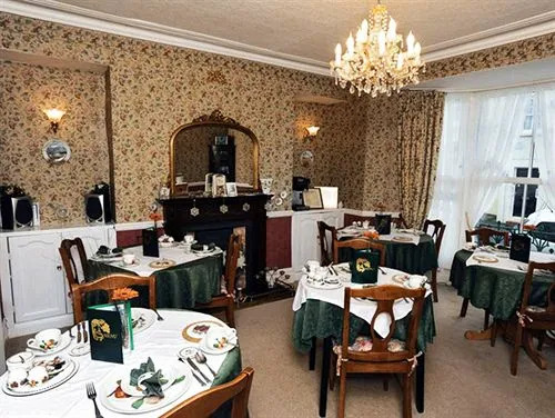 Ivy Bank Guest House, Tenby