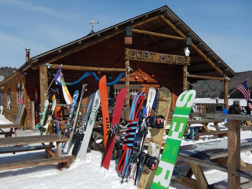 Allegheny Springs 140 Ground Level, Slope Side, Snowshoe Resort Village Center 2 Bedroom Plus Den