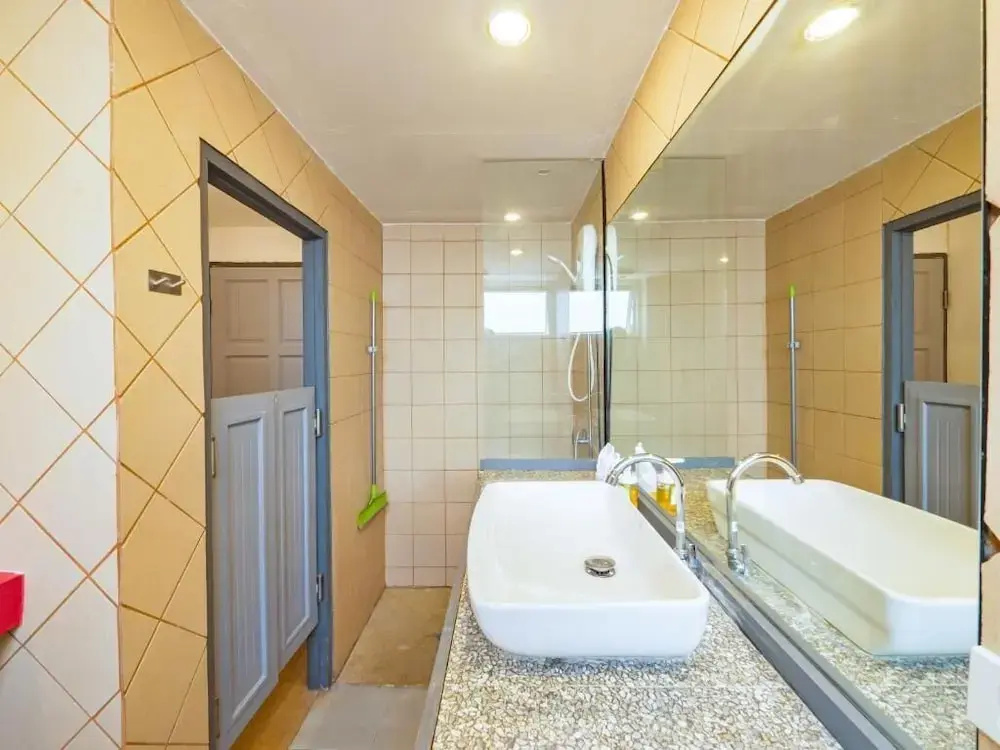 Lemon House apartment