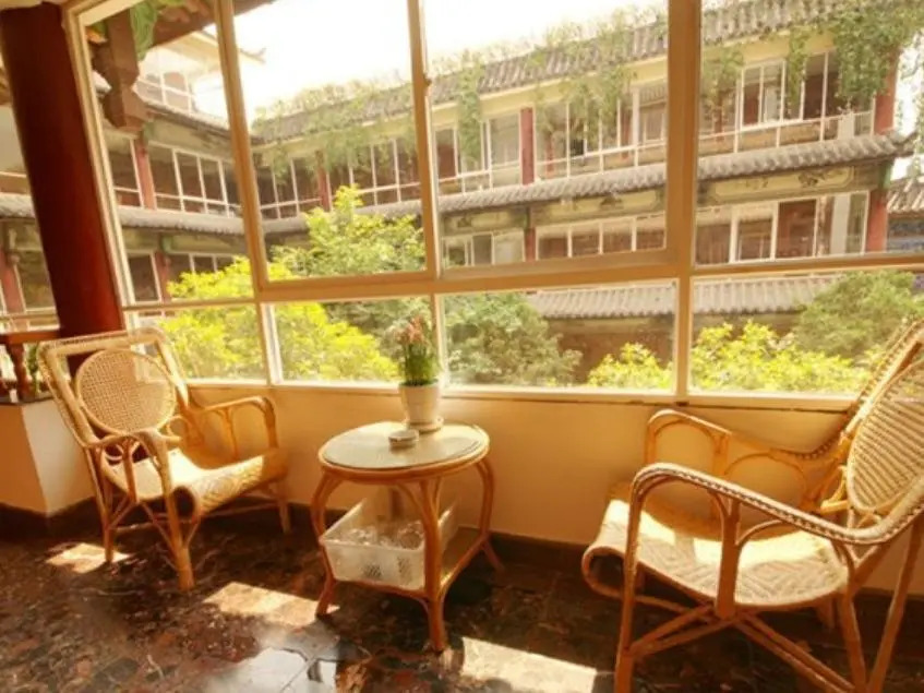 Golden Spring Hotel Lijiang